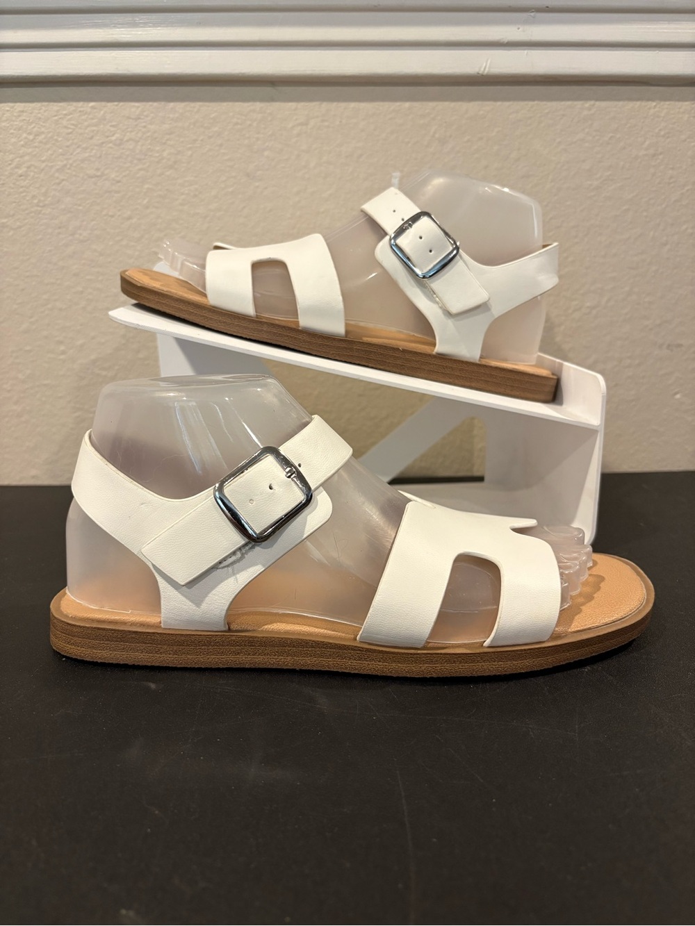NEW Art Class Kids Mari Ankle Strap Sandals Girls White Youth Size 5Y NWT
